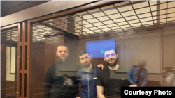 Абубакар Ризванов, Кемал Тамбиев, Абдулмумин Гаджиев (слева направо)