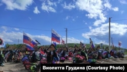 Могилы российских военных, иллюстративнон фото