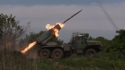 'We're Moving Forward': Ukrainian Artillery Still Targeting Russian Positions Near Bakhmut  'We're Moving Forward': Ukrainian Artillery Still Targeting Russian Positions Near Bakhmut