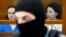 Светлана Петрийчук и Евгения Беркович в суде