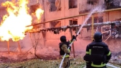 Время Свободы: Мирноград в эпицентре войны. Российские войска наступают в Донбассе  Время Свободы: Мирноград в эпицентре войны. Российские войска наступают в Донбассе