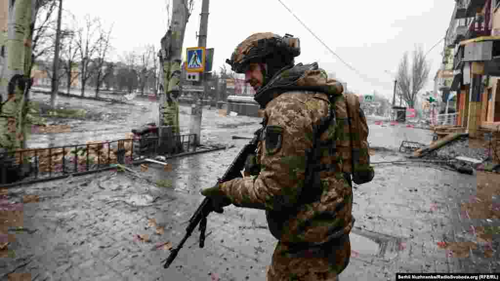A Ukrainian serviceman in Bakhmut on February 25, 2023. 