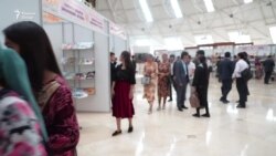 "Намоишгоҳи "Китоби Душанбе" оғоз ёфт. "Намоишгоҳи "Китоби Душанбе" оғоз ёфт.