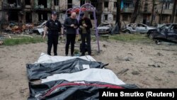 Последствия ракетного удара по жилому дому в Кривом Роге, в результате которого погибли 6 человек, 31 июля 2023 года