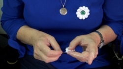 To Remember Srebrenica Massacre, Women Crochet More Than 100,000 Flowers To Remember Srebrenica Massacre, Women Crochet More Than 100,000 Flowers