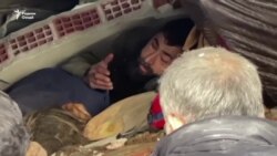 "Заминларза ҳамаро аз ман гирифт" "Заминларза ҳамаро аз ман гирифт"