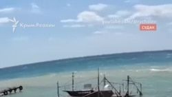 Полупустые пляжи и пробки: курортный сезон в Крыму (видео) Полупустые пляжи и пробки: курортный сезон в Крыму (видео)