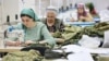 Economia de război a Rusiei se îndreaptă spre recesiune. Probabil că asta nu va încetini războiul 