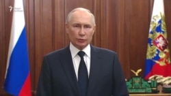 Путин благодарит силовиков Путин благодарит силовиков