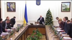 Николай Азаров почти десять лет критикует руководство Украины  Николай Азаров почти десять лет критикует руководство Украины