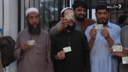 لاهور مېشتې پښتانه وایي پولیس یې د بې اسناده کډوالو په نامه ځوروي
 لاهور مېشتې پښتانه وایي پولیس یې د بې اسناده کډوالو په نامه ځوروي