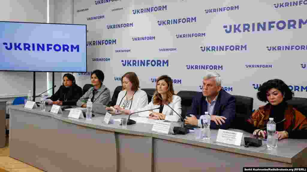 Пресконференція на тему «Як урятувати Владислава Єсипенка та інших кримських журналістів, ув'язнених Росією?» відбулась у Києві 5 жовтня 2023 року. Її учасники розповіли про поточну ситуацію, в якій перебувають медійники – бранці Кремля, включаючи в'язня фрілансера Крим.Реалії Владислава Єсипенка, а також розповіли про представників Росії, причетних до системних переслідувань політв'язнів