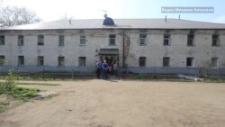 "Живем и бедствуем" "Живем и бедствуем"