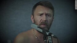 Шнур о России: мы как были воинствующими невеждами, так и остались (видео) Шнур о России: мы как были воинствующими невеждами, так и остались (видео)
