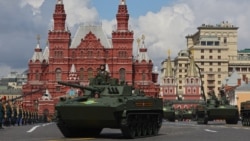 Лицом к событию. Парадный расчет Путина Лицом к событию. Парадный расчет Путина