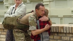 Три года трагедии под Иловайском: в Киеве почтили память погибших (видео) Три года трагедии под Иловайском: в Киеве почтили память погибших (видео)