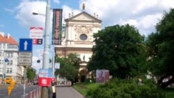 В Праге установили макет концлагеря В Праге установили макет концлагеря