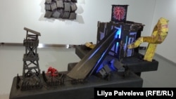 "Дом воскресения". Гоша Острецов. Выставка "Самоцветы инакомыслия"