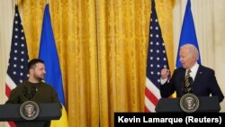 Президент Украины Владимир Зеленский и президент Соединенных Штатов Джо Байден