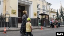 Акси сафорати Тоҷикистон дар Маскав аз бойгонӣ
