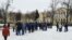 Метростроевцы пришли к Смольному