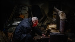 "Разве это жизнь?"  "Разве это жизнь?"