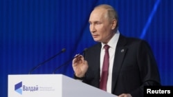 Президент Росії Володимир Путін під час виступу на щорічному засідання дискусійного клубу «Валдай». Москва, 27 жовтня 2022 року