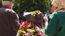 В Симферополе почтили память жертв депортации крымскотатарского народа (видео) В Симферополе почтили память жертв депортации крымскотатарского народа (видео)