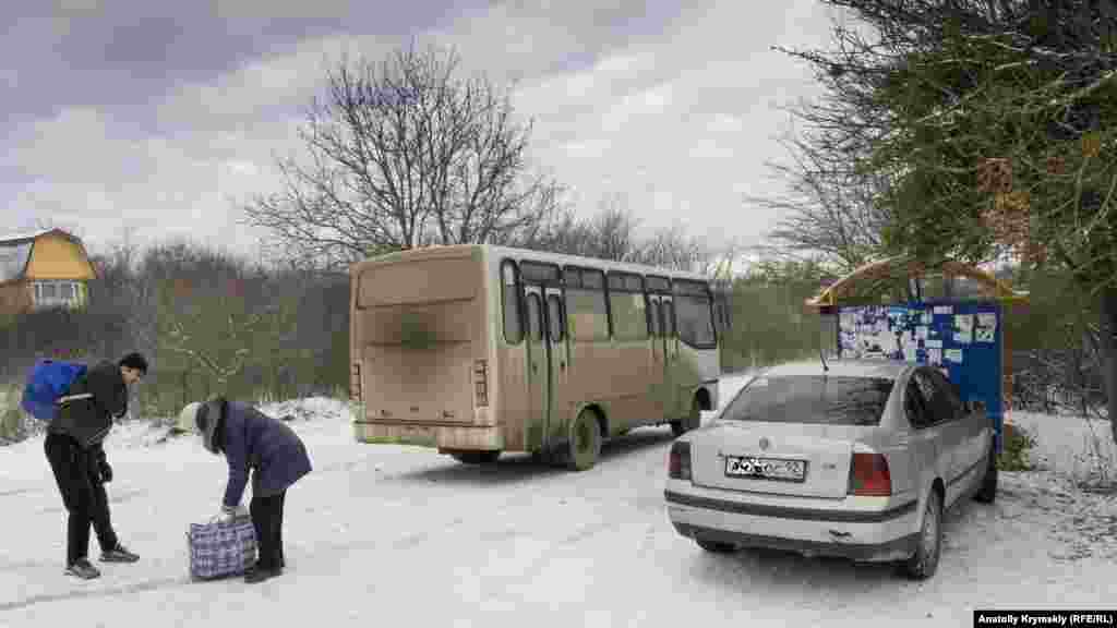 Маршрутний «Богдан» доставив дачників із Сімферополя