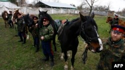 Казаки готовятся патрулировать российско-украинскую границу в районе Ростова-на-Дону. До Антрацита - 100 км