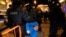 Задержание участницы антивоенной акции 26 февраля в Петербурге