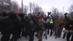 Рекордное число задержанных на акциях в России Рекордное число задержанных на акциях в России