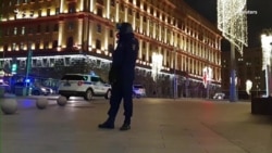 Неизвестный открыл стрельбу на Лубянке Неизвестный открыл стрельбу на Лубянке