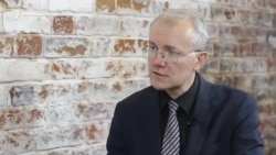 "Реальные люди 2.0": депутат Госдумы Олег Шеин о пенсионной реформе, НДС и родных языках "Реальные люди 2.0": депутат Госдумы Олег Шеин о пенсионной реформе, НДС и родных языках