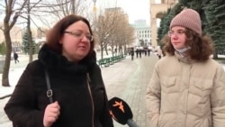 «Автомат змащую і чекаю»: українці розповіли, як на них вплинули повідомлення про можливий новий наступ Росії (опитування) «Автомат змащую і чекаю»: українці розповіли, як на них вплинули повідомлення про можливий новий наступ Росії (опитування)