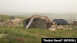 Хонаҳои вайрона. Маҳаллаи Суғдиён