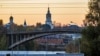 Вид на мост и Зилантов монастырь со стороны дамбы