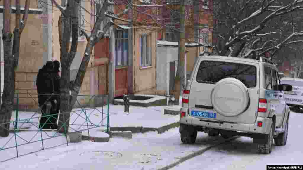По информации корреспондента Радио Свобода Антона Наумлюка, в доме Эмиля Курбединова 26 января сотрудники российской ФСБ провели обыск