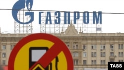 Цены на бензин в России растут гораздо быстрее, чем падают