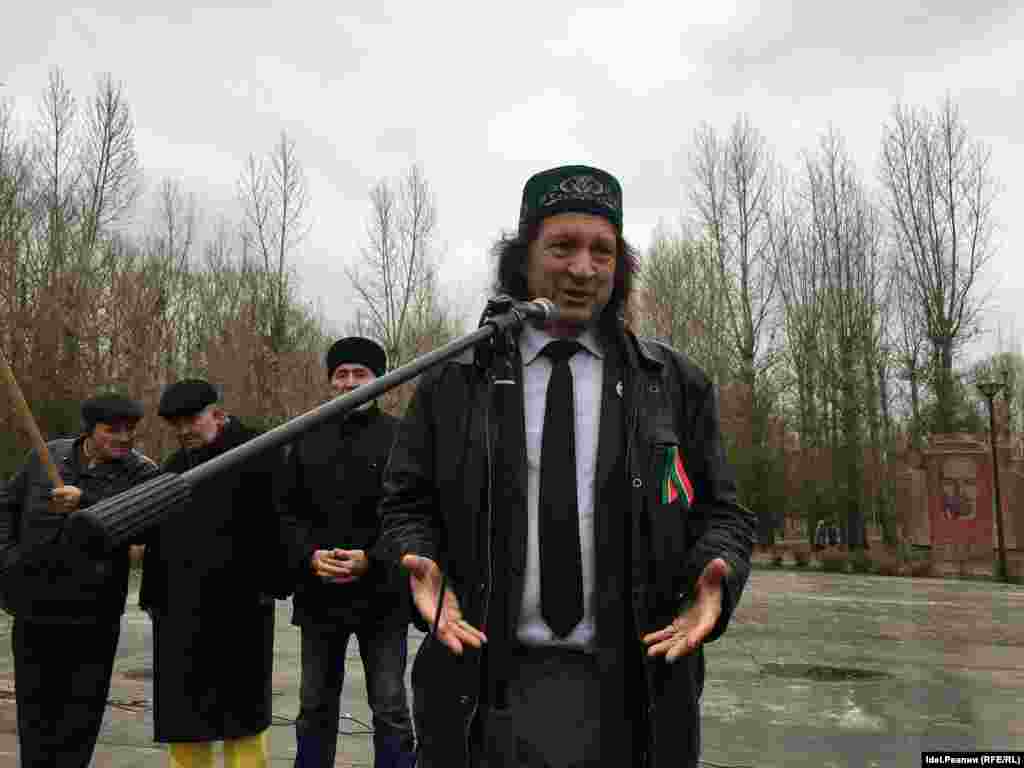 Директор школы "СОлНЦе" в Казани Павел Шмаков