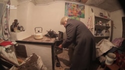 На Донбассе 79-летняя жительница Карловки осталась без жилья из-за боевых действий (видео) На Донбассе 79-летняя жительница Карловки осталась без жилья из-за боевых действий (видео)