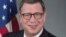 Помощник госсекретаря США Стив Голдштейн (на снимке) выразил понимание мотивов посла Джона Фили