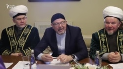 "Ни хәлең бар, хәзрәт?" дип аталган түгәрәк өстәл сөйләшүе "Ни хәлең бар, хәзрәт?" дип аталган түгәрәк өстәл сөйләшүе