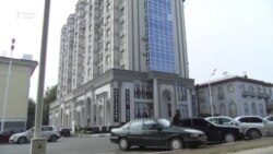 Рустами Эмомалӣ гуфт, "хонаҳо бо сифати баланд сохта шаванд" Рустами Эмомалӣ гуфт, "хонаҳо бо сифати баланд сохта шаванд"