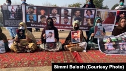 د ورکو بلوڅانو کورنیو په اسلام اباد کې پرلت وهلی وو
تصویر ارشیف