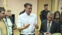 Навального приговорили к пяти годам условно Навального приговорили к пяти годам условно