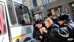 Задержание Алексея Навального 26 марта 2017 года. Сейчас в ЕСПЧ рассматриваются сразу пять жалоб российского политика