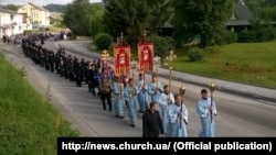 Участники крестного хода "За мир на Украине". 10 июля