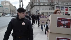 В Москве задержаны 5 активистов В Москве задержаны 5 активистов