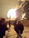 Один з найбільших у Росії НПЗ та рязанська ТЕЦ зазнали атаки ЗСУ (відео) Один з найбільших у Росії НПЗ та рязанська ТЕЦ зазнали атаки ЗСУ (відео)